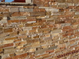 01 RED KVARCIT,vel.60x15cm,tl.2-3cm.jpg 01 RED KVARCIT,vel.60x15cm,tl.2-3cm.jpg